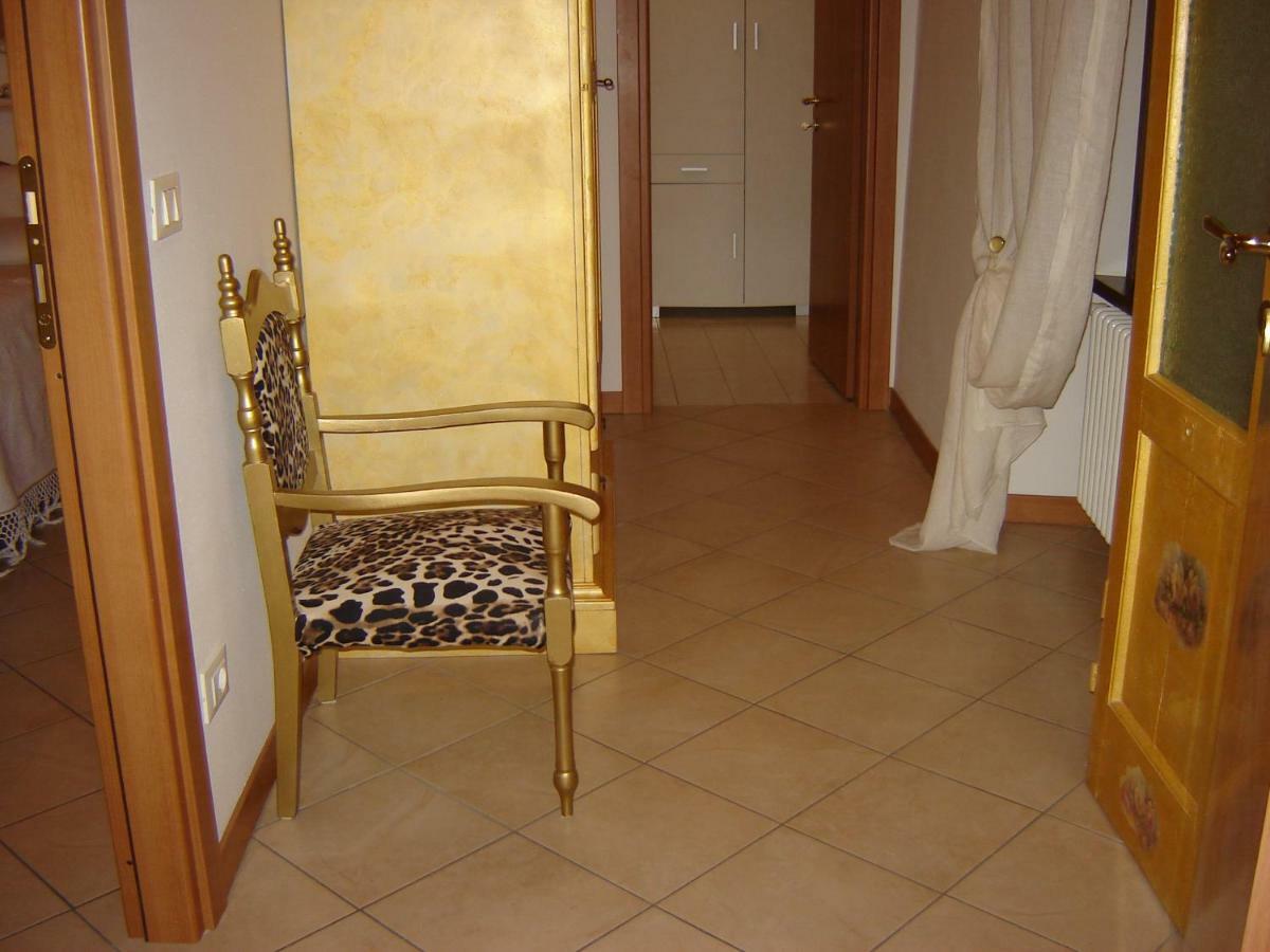 Casa Del Sole Appartamento N° 2 White And Gold Room Gavardo Eksteriør billede