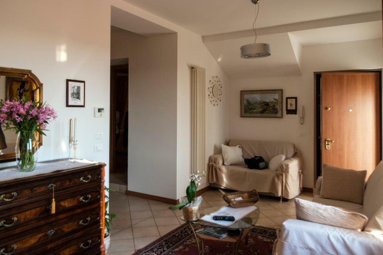 Casa Del Sole Appartamento N° 2 White And Gold Room Gavardo Eksteriør billede