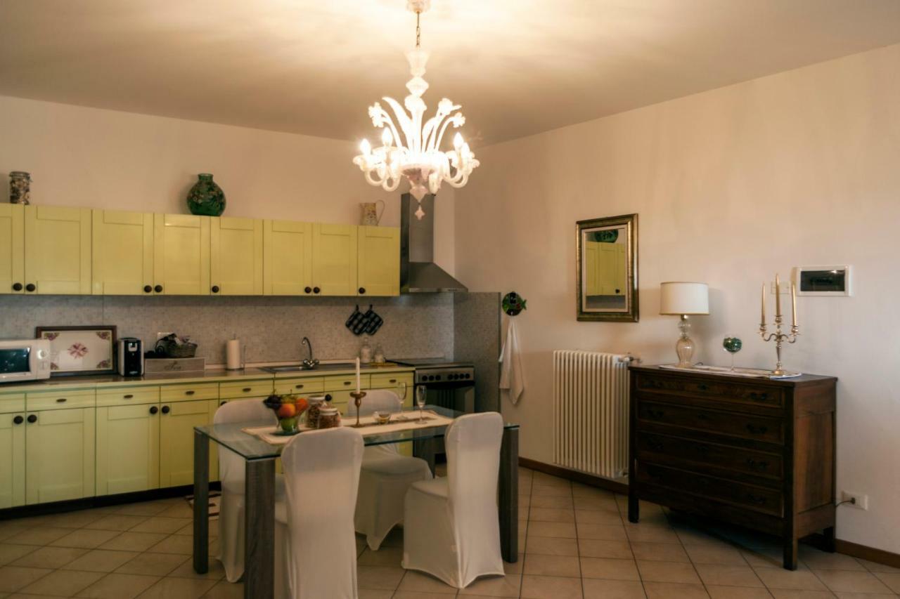 Casa Del Sole Appartamento N° 2 White And Gold Room Gavardo Eksteriør billede